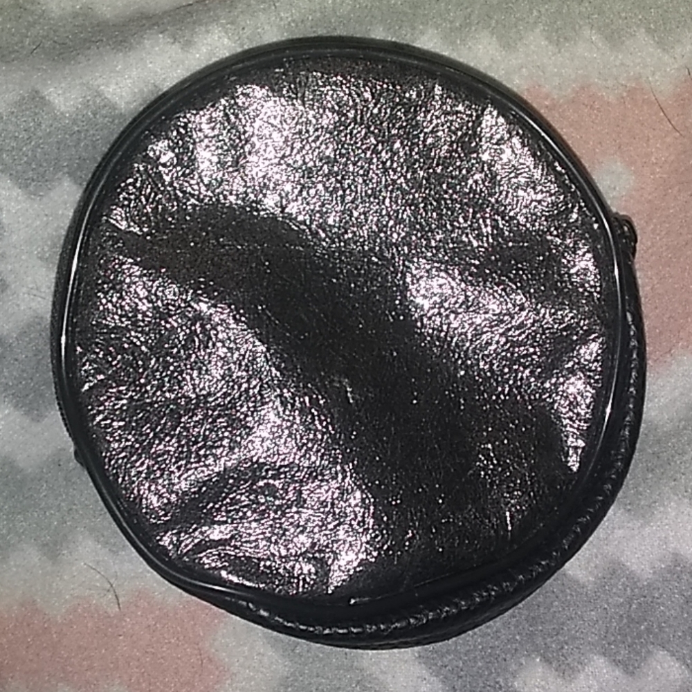 Makeup bag